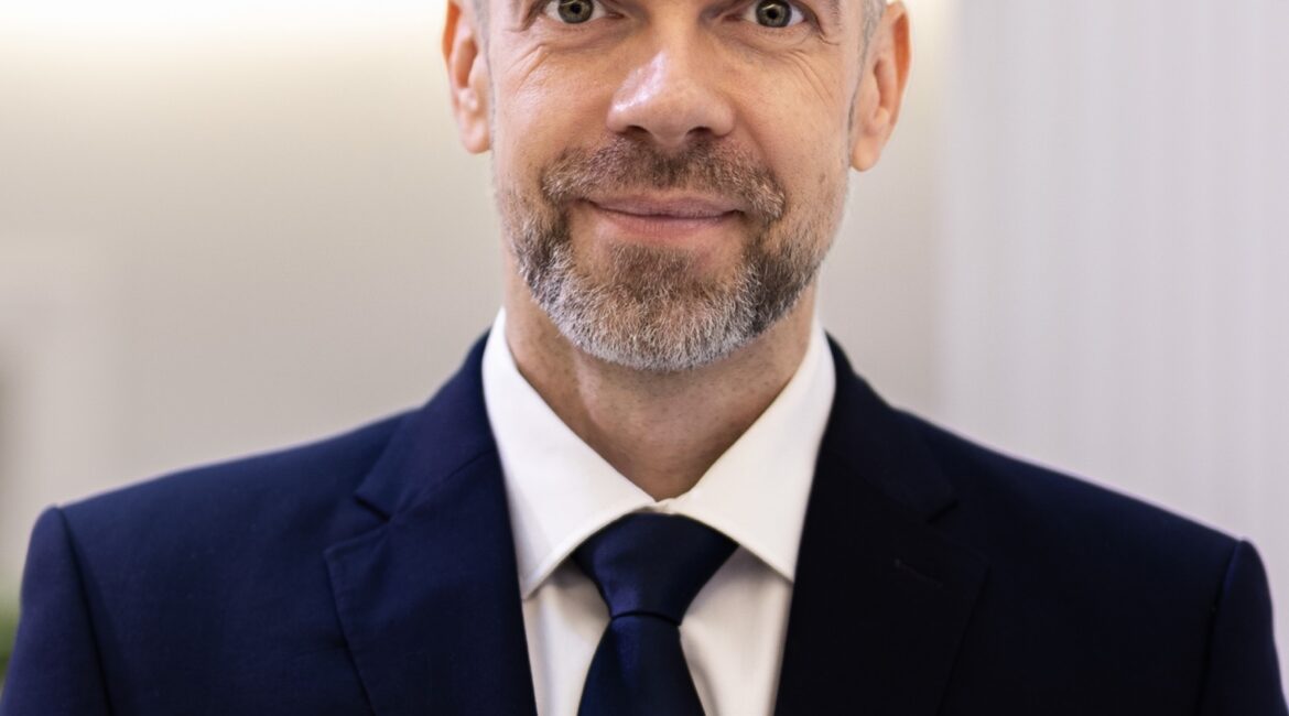 Ingmar Lindström, dr. Ingmar Lindström, perearst Ingmar Lindström