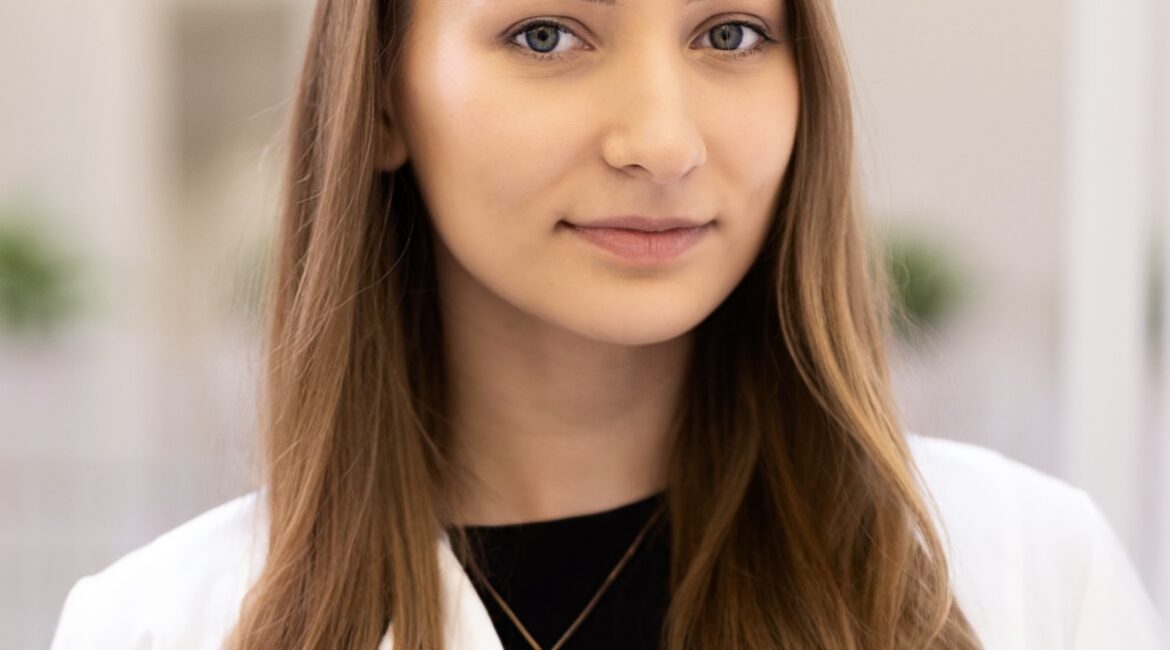 dr Kristin Kolts, perearst Kristin Kolts, tasuline perearst